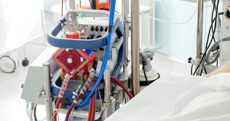 Japan Extracorporeal Membrane Oxygenation Machine (ECMO) Market